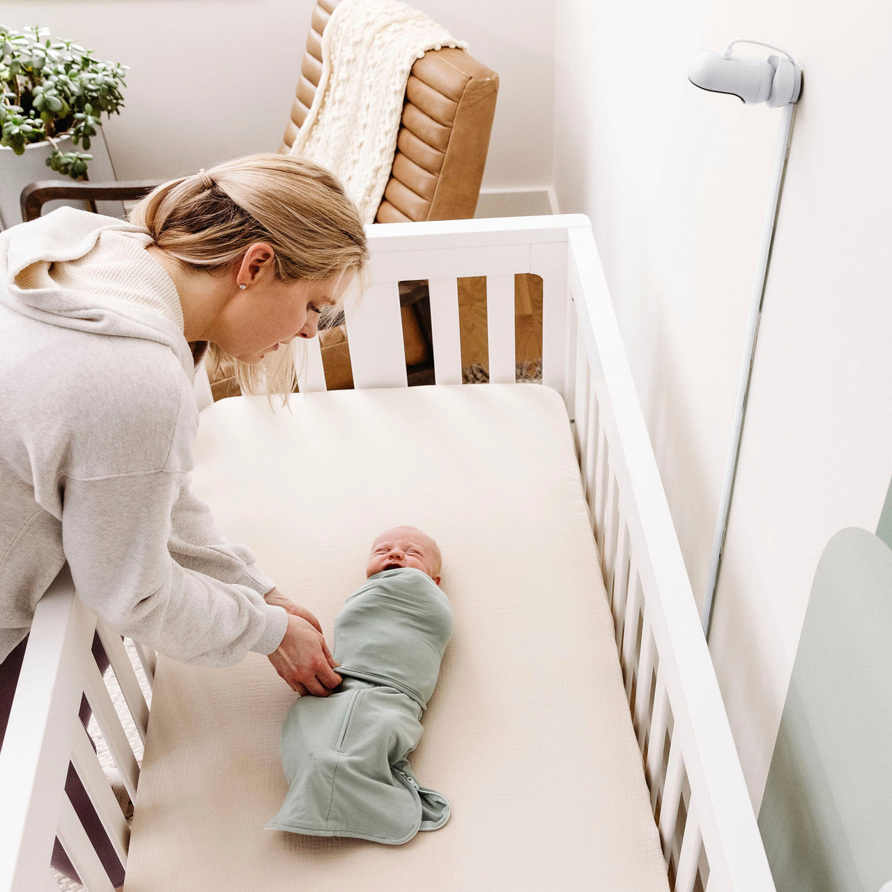 Owlet - Cam 2, HD Video Baby Monitor - White